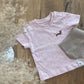Baby T-Shirt mit Dackel-Stick (0-3 Jahre) - tierly-Kollektion - Bekleidung & Accessoires